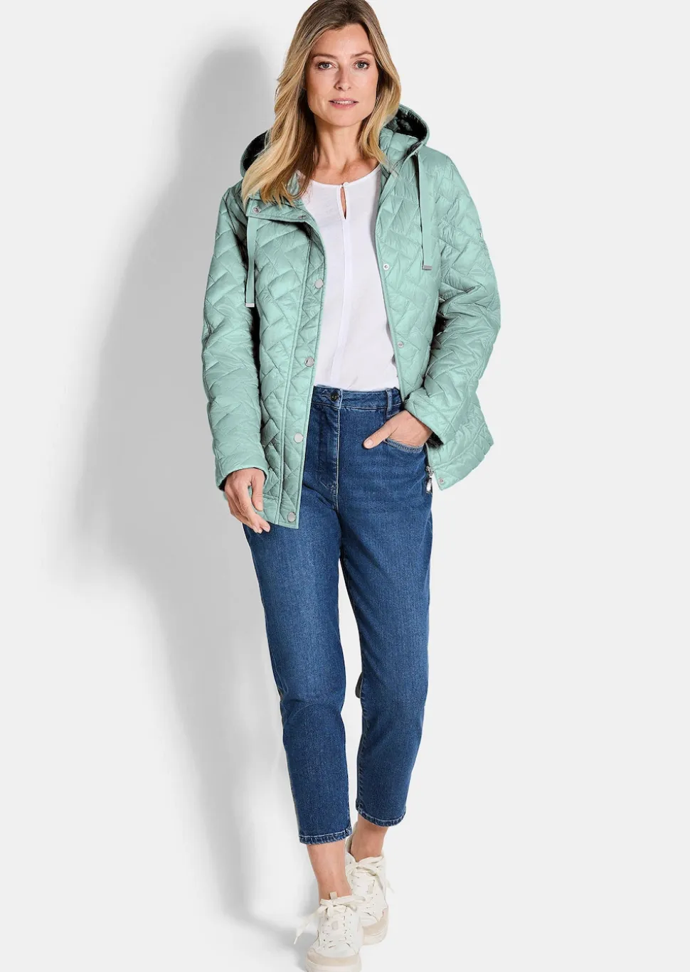 Veste matelassée légère avec capuche