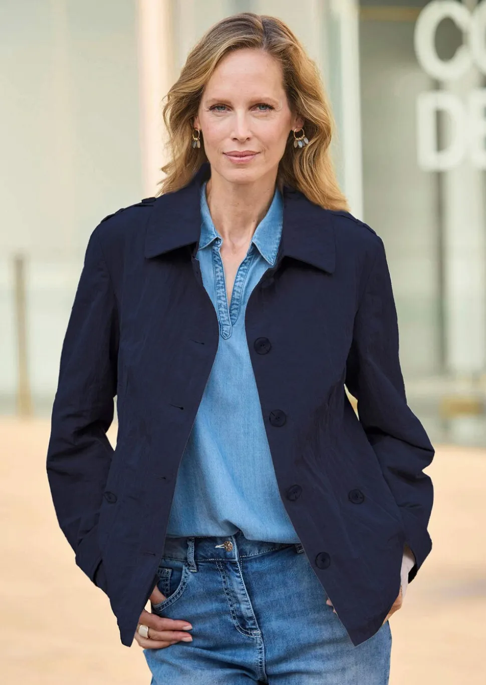 Veste trench, aspect froissé