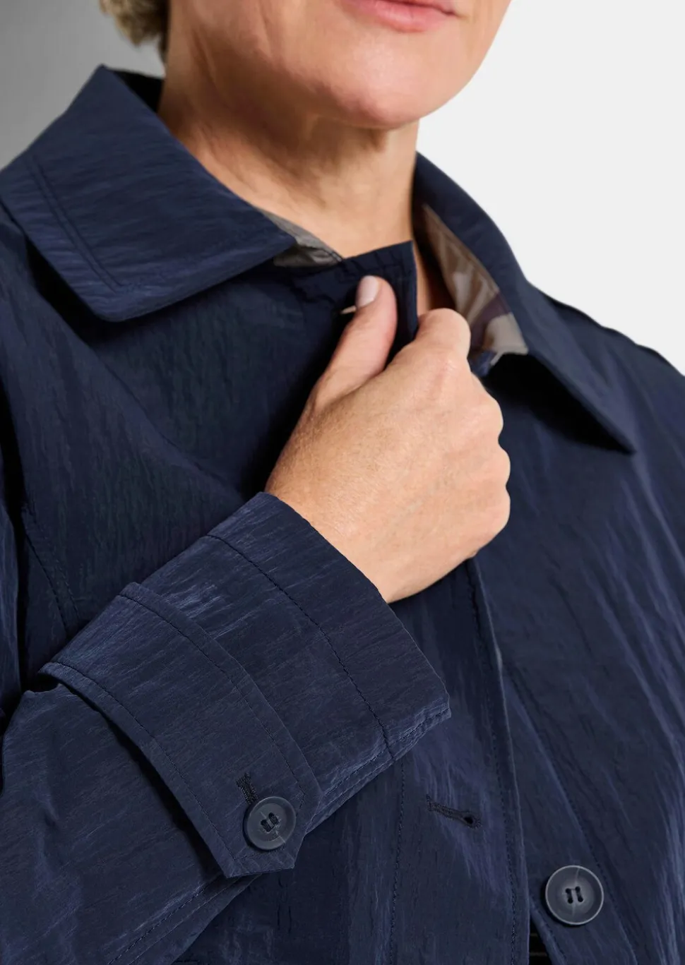Veste trench, aspect froissé