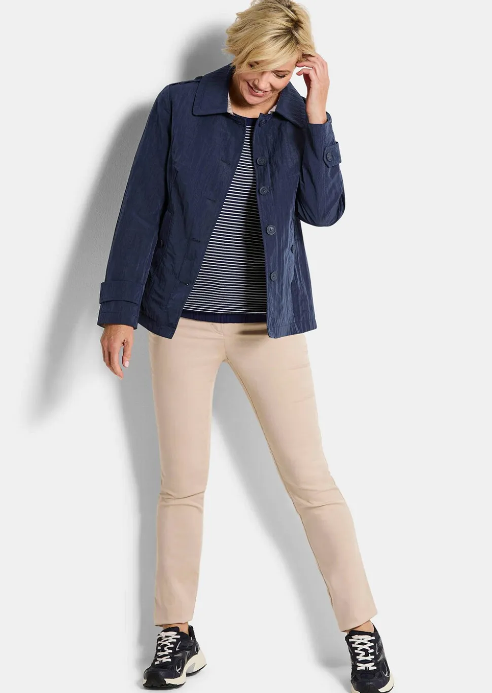 Veste trench, aspect froissé